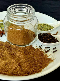 கரம் மசாலா(garam masala recipe in tamil) செய்முறை முக்கிய புகைப்படம்