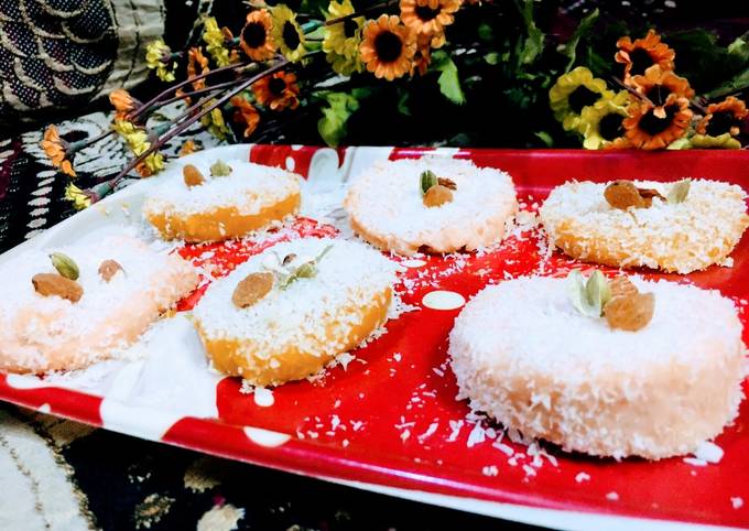 Recipe of Homemade Mango and custard jelly 😋😋🤗