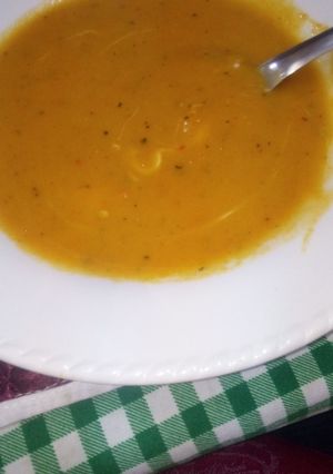 Una foto de Sopa crema de verduras