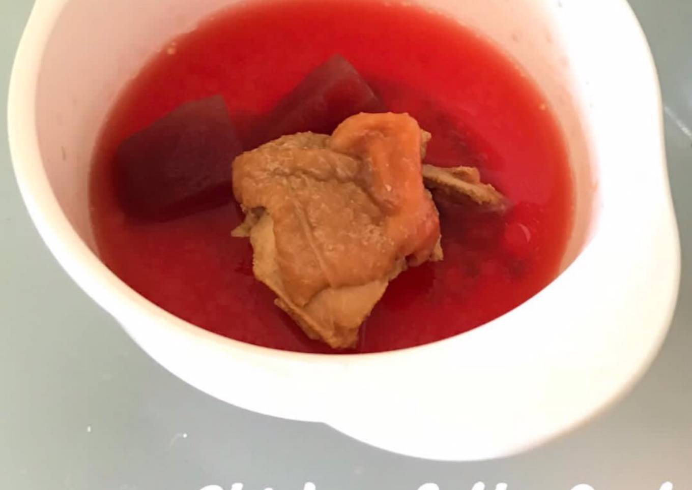 Chicken & the Beet (sup ayam bit paling mudah)