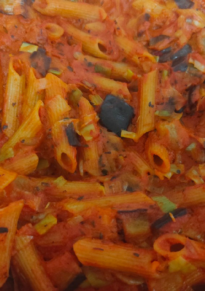 Una foto de Macarrones integrales "alla norma"