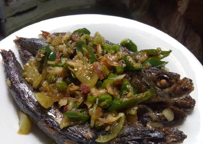 Resep Ikan Cuwe Cabe Ijo oleh Maylisha - Cookpad
