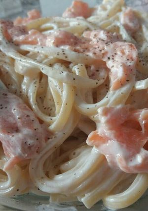 Foto principal de Tallarines con salmón y nata
