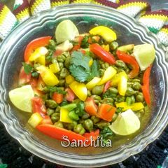 A picture of Garbanzo Beans salad.