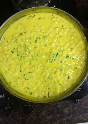 A picture of Boondi ki kadhi.