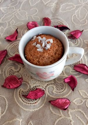 A picture of Rose cake, whole wheat flour 🍰🍰,baking without oven.