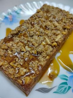 ઓટ્સ એપલ પાઈ (Oats Apple Pie Recipe in Gujarati) રેસીપી મુખ્ય ફોટો