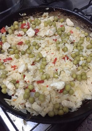 Una foto de Arroz con pollo