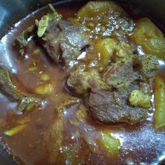 A picture of Mutton curry.