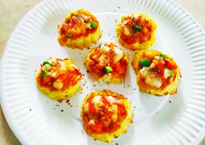 Cauliflower crusted Pizza Bites