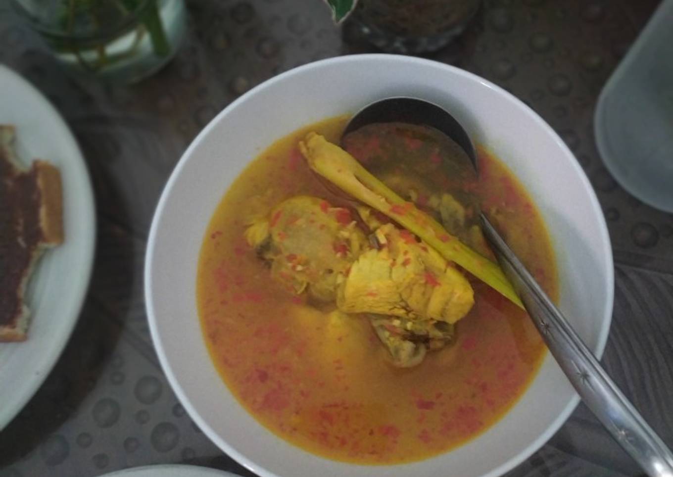 Pindang ayam khas palembang