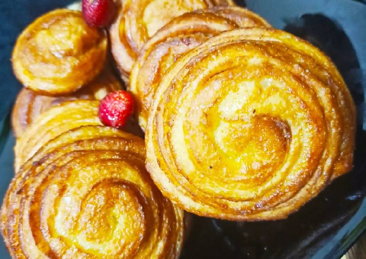 Peanut orange marmalade pinwheel aka saganoti