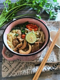 Gambar Bihun sup utara campur
