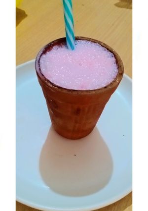 रोज़ लस्सी (rose lassi recipe in Hindi) रेसिपी मुख्य फोटो