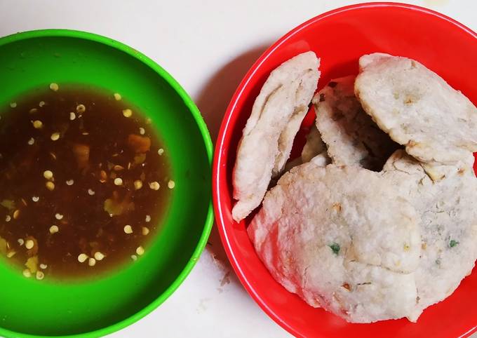 Bagaimana Menyiapkan Rujak cireng endeus yang Lezat Sekali