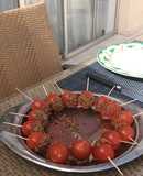Pinchos de tomate al Pedro Ximénez y sésamo