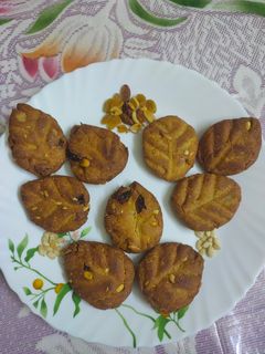 ঠেকুয়া (Thekua recipe in bengali) রেসিপির প্রধান ছবি
