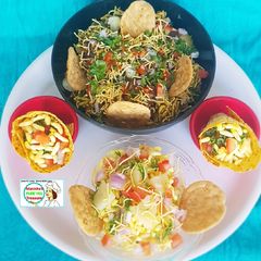 A picture of Chatpati Bhel Chatpati Bhel Papad Cones.