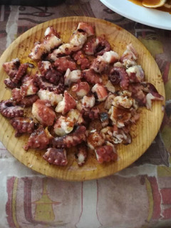 Una foto de Pulpo a la gallega