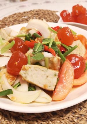 รูปของ ยำหมูยอไข่แดง ทำเองไม่ต้องรอคิว