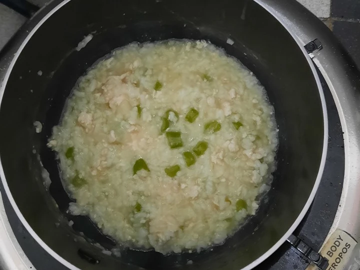 Langkah Mudah untuk Menyiapkan Resep Bubur Ayam Buncis yang Lezat Sekali Anti Ribet, Mantap Sekali