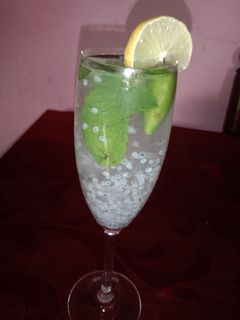 சியா லெமன் ஜீஸ் (Chia lemon juice recipe in tamil) செய்முறை முக்கிய புகைப்படம்
