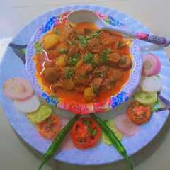 आलू सोयाबीन की रसीली सब्जी(Aloo soyabeen ki raseeli sabzi recipe in hindi)-レシピのメイン写真