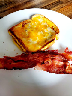A picture of Bullseye Toast 🎯.