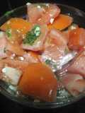 Ensalada de tomate, ajo y perejil
