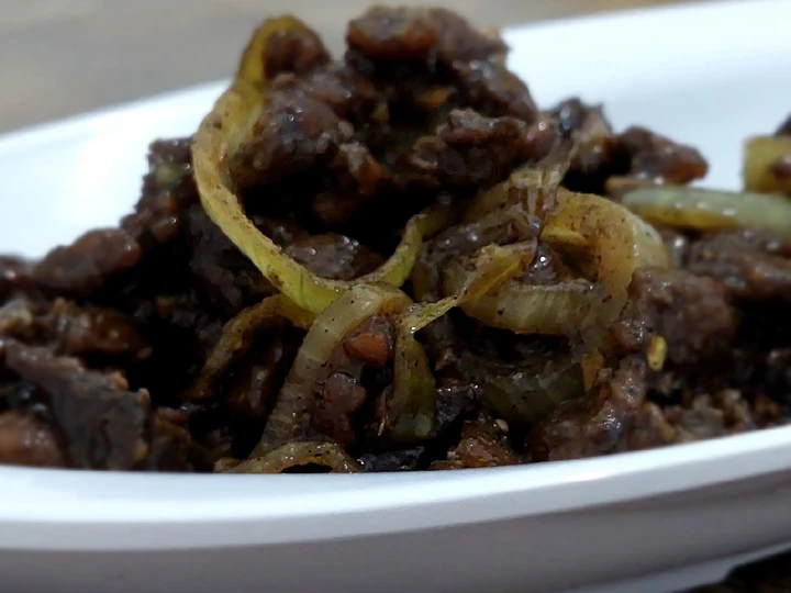 Langkah Gampang Menyiapkan Resep Sapi lada hitam simpel yang Menggugah Selera