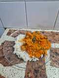 Pollo al curry con champiñones y vegetales version saludable