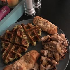 A picture of Zucchini waffles.