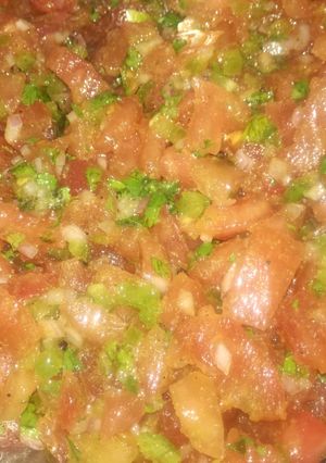 صورة لوصفة سلاطة طماطم وبصل 🥗🥗