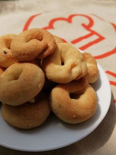 صورة لوصفة كعك بمية الجبنة طعم روعة 😋