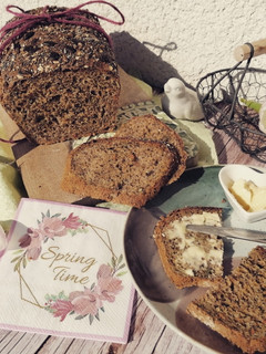 Frühlingsbrot Rezepthauptbild