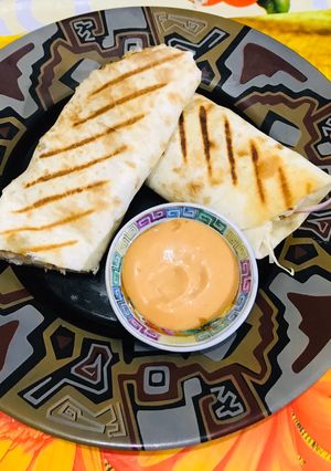 A picture of Crispy Chicken wrap.
