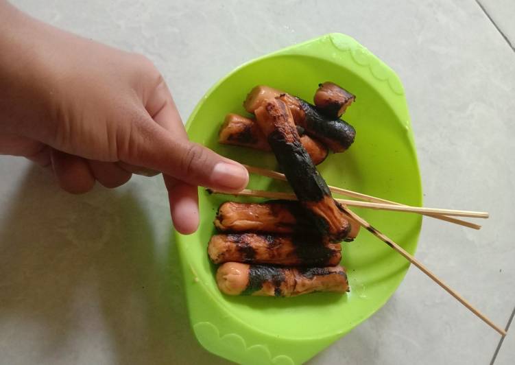 Sosis bakar gosong gurih mantap 👍
