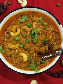 हल्दी की सब्जी (haldi ki sabzi recipe in Hindi) रेसिपी मुख्य फोटो