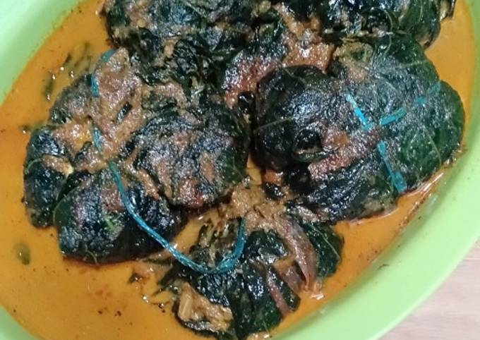 Buntil daun pepaya Jepang