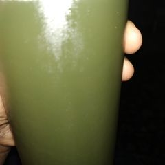 A picture of Cocumber and mint leave drink.