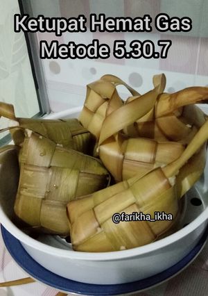 Foto resep Ketupat Hemat Gas Metode 5.30.7