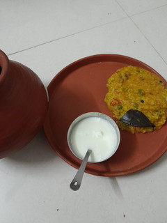 સ્વામિનારાયણ ખીચડી (Swaminarayan Khichdi Recipe In Gujarati) રેસીપી મુખ્ય ફોટો
