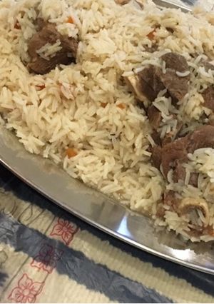 صورة لوصفة كبسة اللحم البيضاء سهله وسريعه