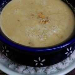 A picture of Pasi paruppu or Moong dal payasam.