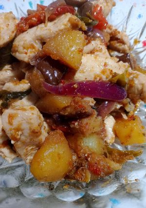Foto di Il pollo che volo' nella caponata