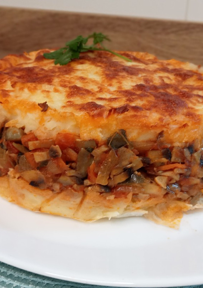Una foto de Pastel de patatas y verduras
