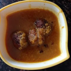 A picture of Gobi ke kofta curry.