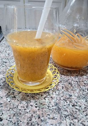 Une photo de Boisson détox clémentine et chia