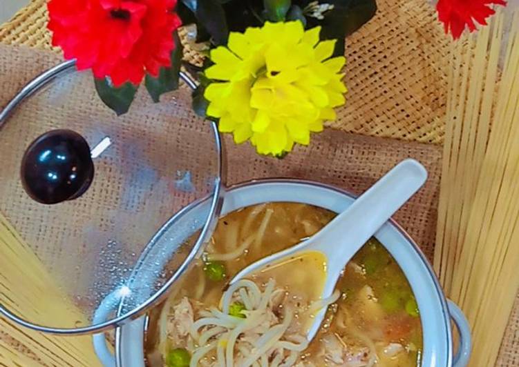 Easiest Way to Make Any-night-of-the-week Chicken noodle soup