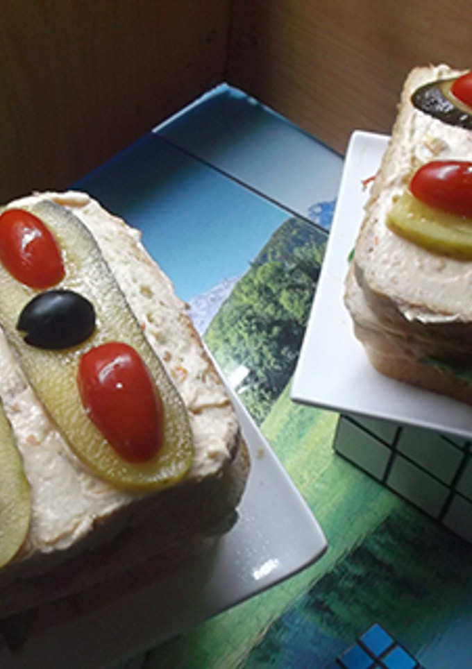 Una foto de Pastel de tortilla y atún